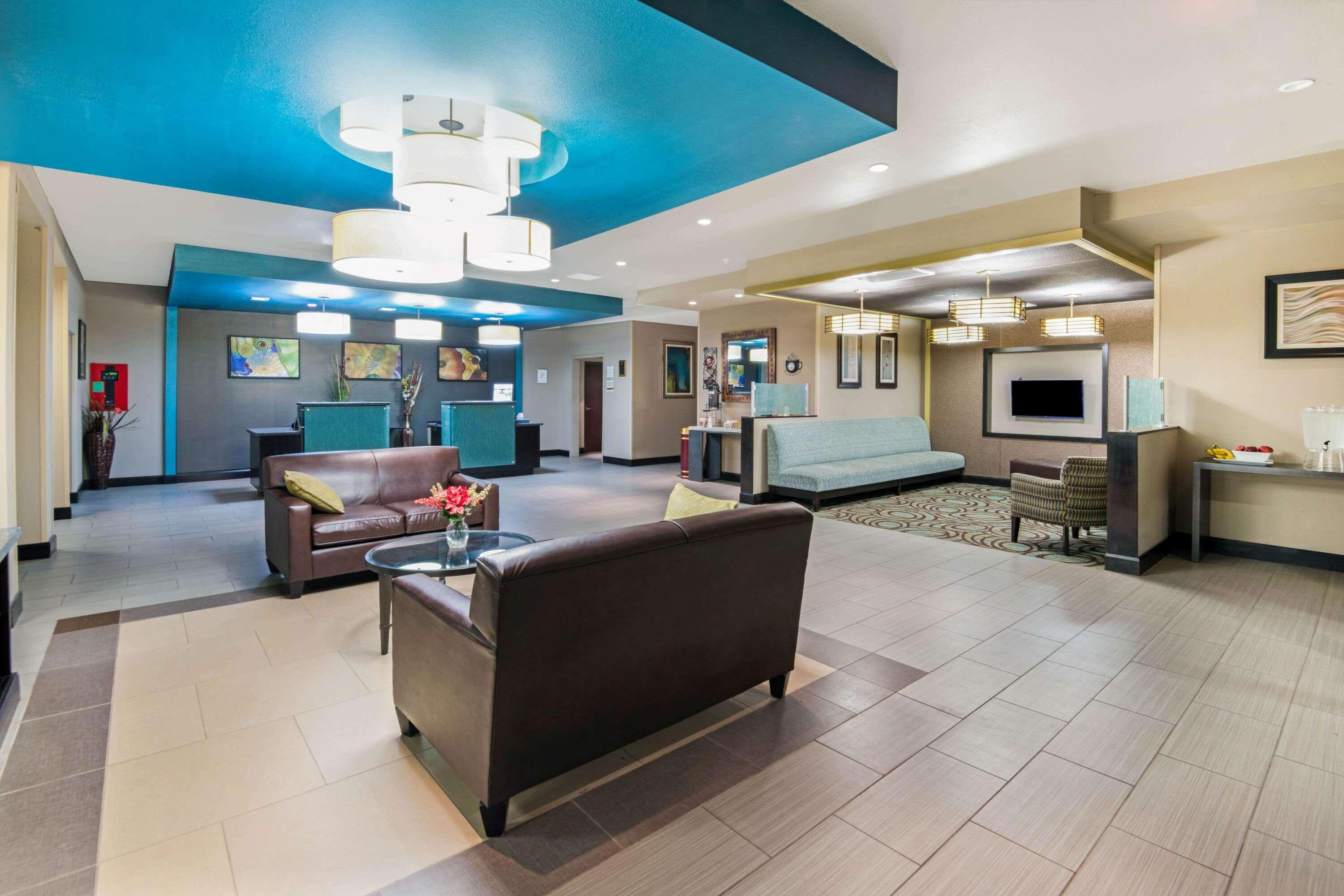La Quinta Inn & Suites By Wyndham Durant Exterior photo
